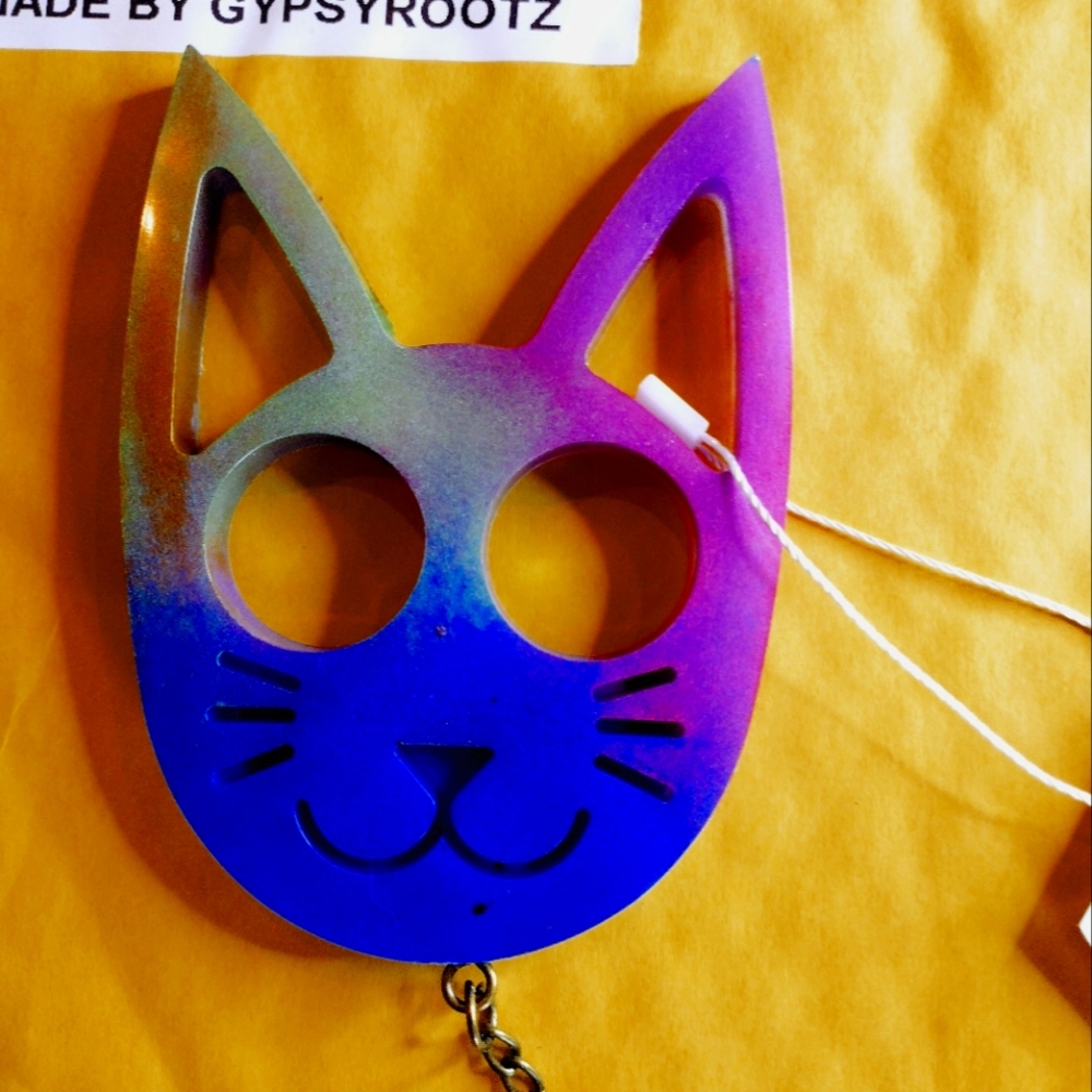 Kitty cat protection keychain